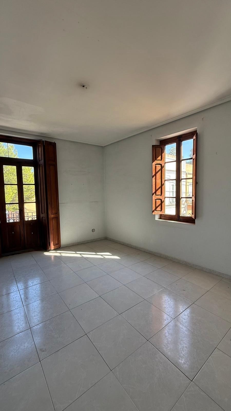 Property 2469 - Image 39